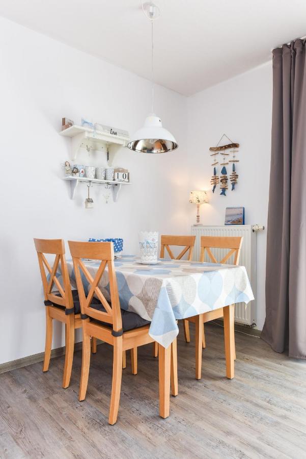 Ferienwohnung To Huus Bensersiel Dış mekan fotoğraf